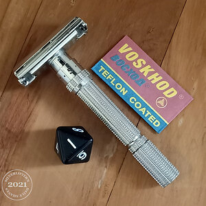 1964 Gillette Slim + Voskhod (1)