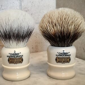 Simpson Chubby 2 -- Platinum Synthetic vs. Two Band Silvertip Badger