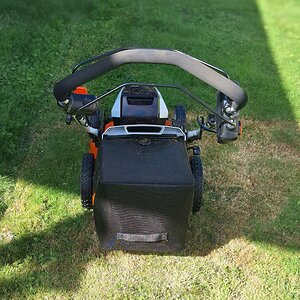 Stihl RMA 460V Battery Mower.jpg