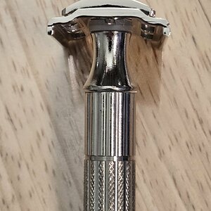 Gillette EFBT 1