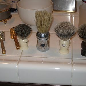 Current Brushes